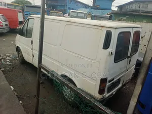 Ford Transit 2002 White