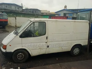 Ford Transit 2002 White
