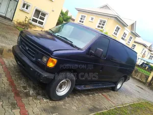 Ford E250 2006 Blue