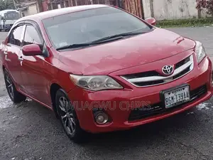 Toyota Corolla 2012 Red