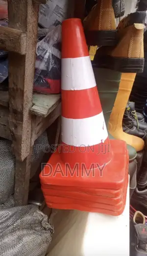 Pvc Safety Traffic Cone, Typically Measuring 70cm To 75cm In Height