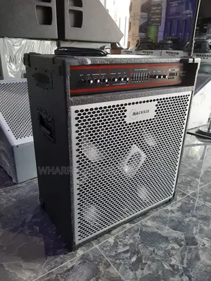 Mackie Bass Combo- ( 4 Cone)