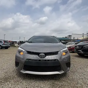 Toyota Corolla LE Premium 4dr Sedan (1.8L 4cyl CVT) 2015 Gray