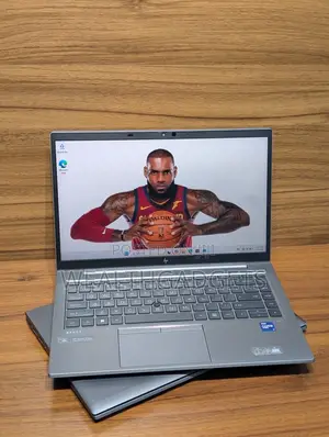 Laptop HP ZBook Firefly G8 16GB Intel Core i7 SSD 512GB