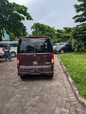 Suzuki APV Minibus 2014 Brown