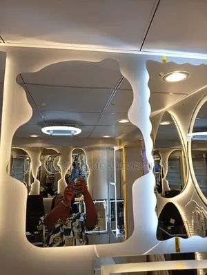 Luxury Abstract Wave Led Smart Mirror for Salons Boutiques