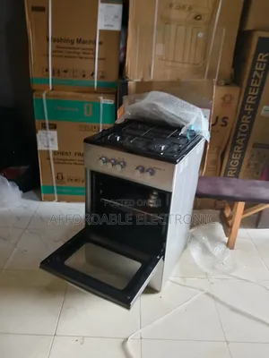 Maxi 4b Floor Standing Gas Cooker + Tray