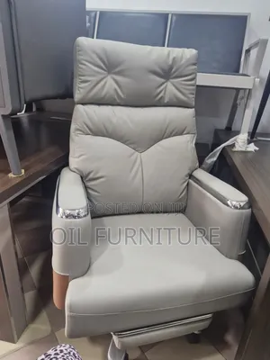 Luxury High-Back Executive Director Chair With Footrest - Grey