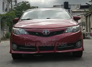 Toyota Camry SE 4dr Sedan (2.5L 4cyl 6A) 2013 Red