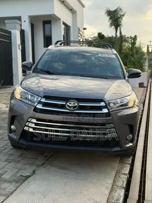 Toyota Highlander 2019 Gray