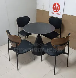 Quality Marble Dinnig by 4 Seaters