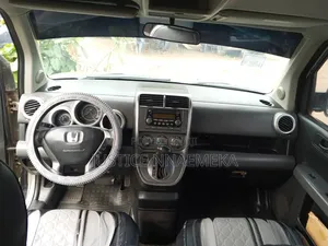 Honda Element 2004 Gray