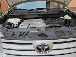 Toyota Highlander 2012 White