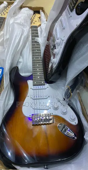 Fender Sunburn Stratocaster Lead Electric Guitar