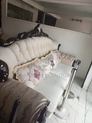 Quality Royal Sofa Set