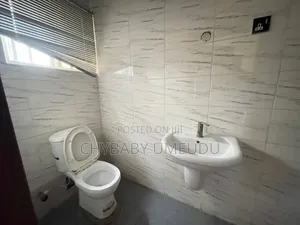 5bdrm Townhouse / Terrace in Estate In Sangotedo for rent