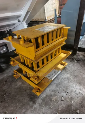 Power Block Moulding Machine