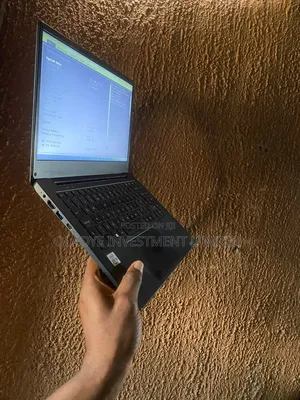 Laptop Toshiba 4GB Intel Core i5 SSD 128GB