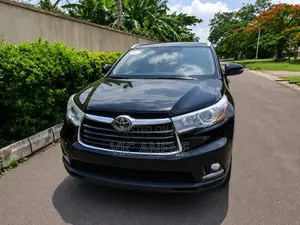 Toyota Sienna 2014 Blue