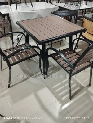 Restaurant/Bar Set of Table Wit Chairs