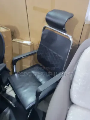Ergonomic Office Leather Chair.