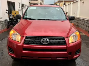 Toyota RAV4 2011 Red