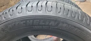  Premium Michelin Defender 2 - 245/60r18