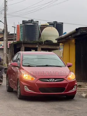 Hyundai Accent 2014 Red