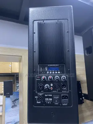 Magnetic 1tp-10a Professional Powered Speaker.