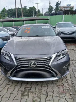 Lexus ES 2016 Gray