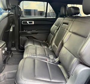 Ford Explorer 2020 Black