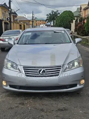 Lexus ES 350 2011 Silver