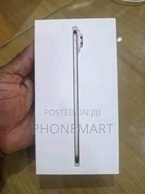 New Apple iPhone Air 256 GB Gold