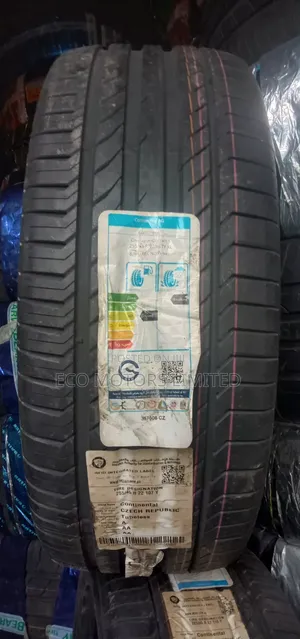 255/45r22 Original Continental Tire
