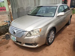 Toyota Avalon 2008 Gold