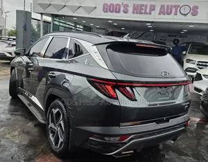 Hyundai Tucson 2023 Green