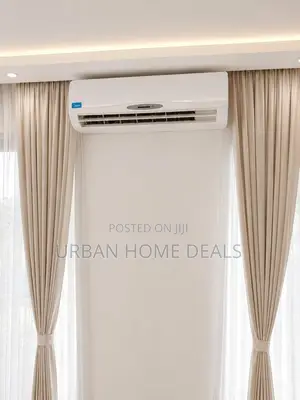 • Midea Split Air Conditioner – Excellent Condition