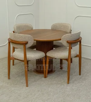 Quality Wooden Round Dining Table Set by 4 Seaters