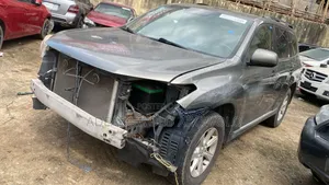 Toyota Highlander 2012 Gray