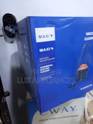 Vacuum Cleaner for Dust and Liquid