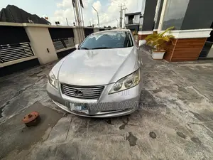 Lexus ES 2012 Silver
