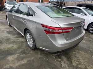 Toyota Avalon 2015 Gold