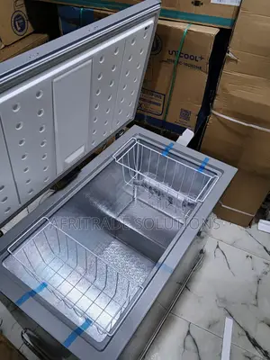 Midea 250l Chest Freezer Mdrc34sfzg43 – Silent Operation