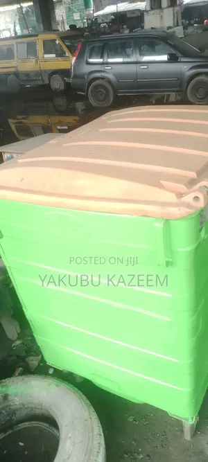 1100l Wastebin