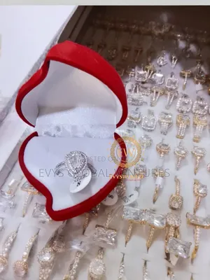 Heart Shaped Engagement Ring + Ring Box Available in Different Sizes