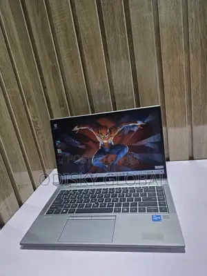 Laptop HP ZBook Firefly G8 16GB Intel Core i7 SSD 512GB