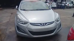 Hyundai Elantra 2014 Silver
