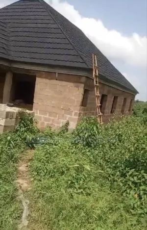 3bdrm Bungalow in Ogeroju, Ido for sale