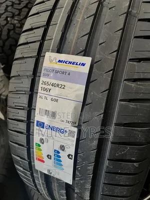 Brand New 265/40r22 Michelin