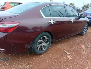 Honda Accord EX 4dr Sedan FWD (2.4L 4cyl 2A) 2017 Maroon
